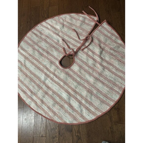 Pink Green Aspen Woven Knit Tree Skirt with Velvet Trim, 48" - Picture 1 of 10